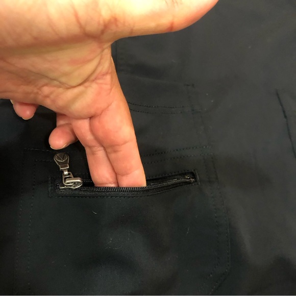 NWT New Adar Pro Sweetheart V-Neck Scrub Top, black color Size XL - Picture 13 of 16